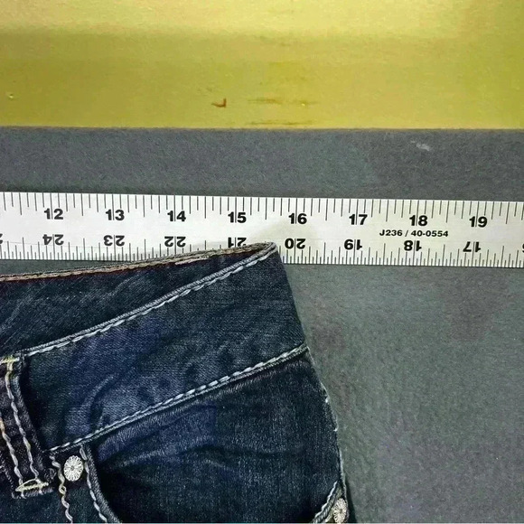 Maurices Denim Bootcut Jeans Womens 9/10 Short Stretch Comfy cute Winter 1141 - Picture 3 of 9